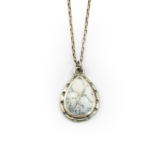 nishnabotna silver corona necklace with teardop dendritic agate